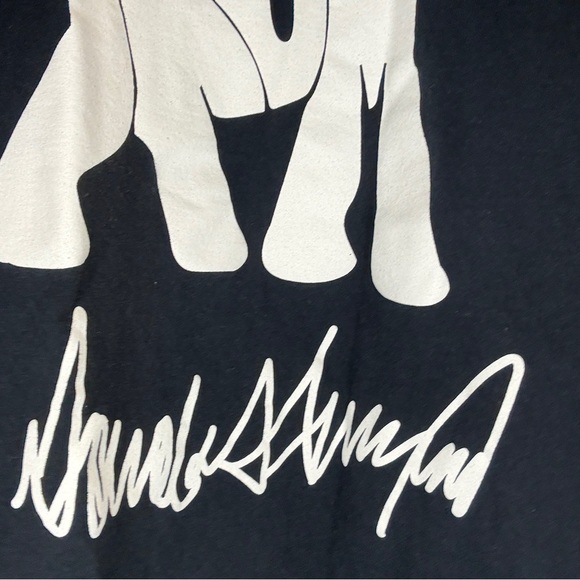 Trump Graphic Men's T-Shirt - Picture 5 of 5